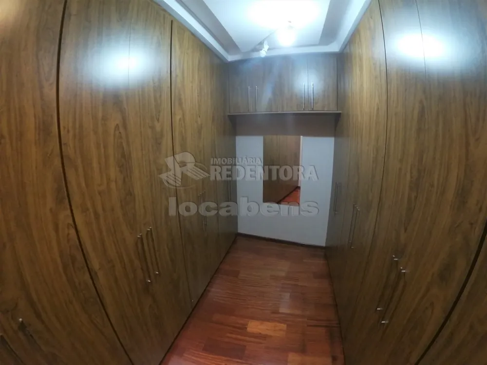 Alugar Casa / Condom&iacute;nio em S&atilde;o Jos&eacute; do Rio Preto R$ 6.000,00 - Foto 24