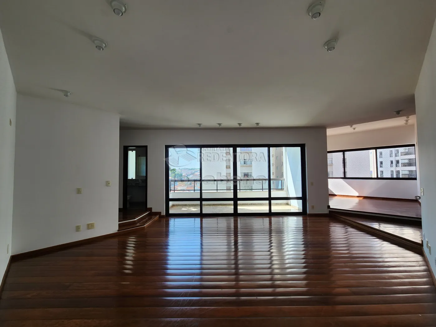 Alugar Apartamento / Padr&atilde;o em S&atilde;o Jos&eacute; do Rio Preto R$ 3.000,00 - Foto 1