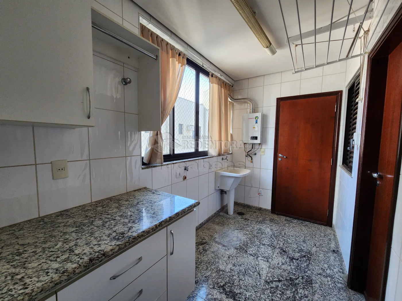 Alugar Apartamento / Padr&atilde;o em S&atilde;o Jos&eacute; do Rio Preto R$ 3.000,00 - Foto 16