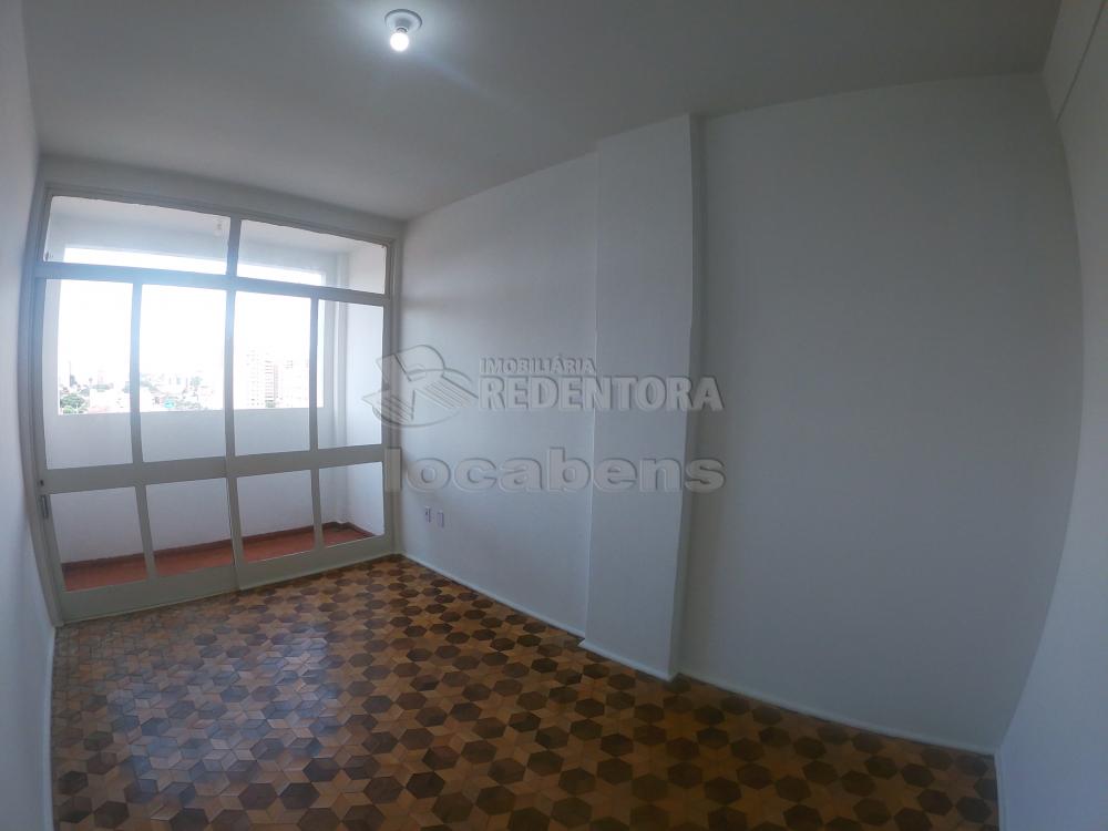 Alugar Apartamento / Padr&atilde;o em S&atilde;o Jos&eacute; do Rio Preto R$ 1.100,00 - Foto 1