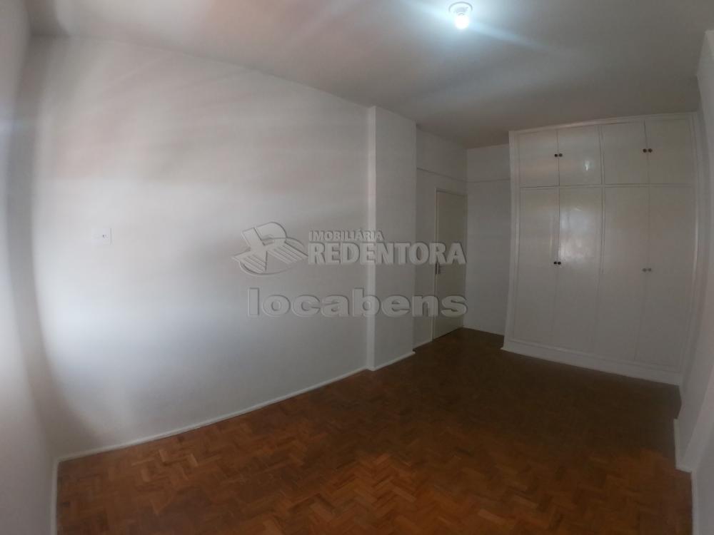 Alugar Apartamento / Padr&atilde;o em S&atilde;o Jos&eacute; do Rio Preto R$ 1.100,00 - Foto 11
