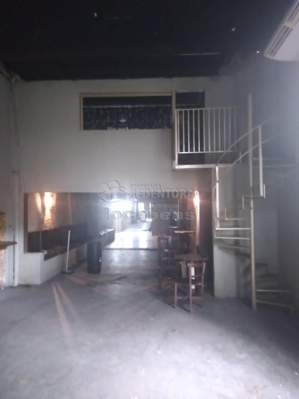 Alugar Comercial / Sal&atilde;o em Mirassol R$ 3.500,00 - Foto 3