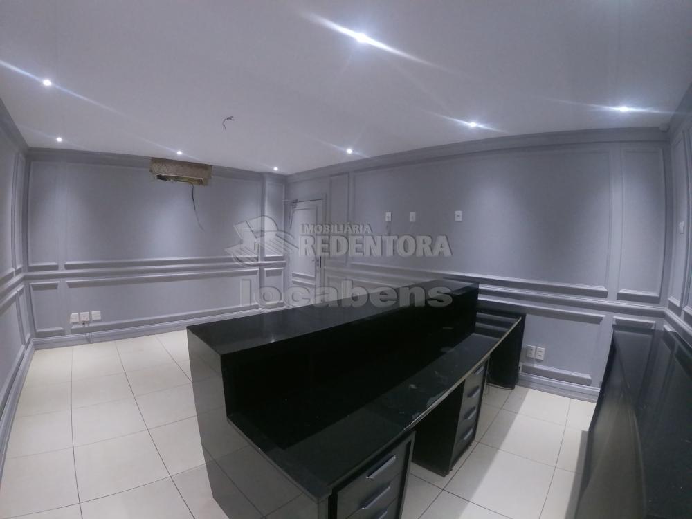 Alugar Comercial / Sala em S&atilde;o Jos&eacute; do Rio Preto R$ 4.100,00 - Foto 3