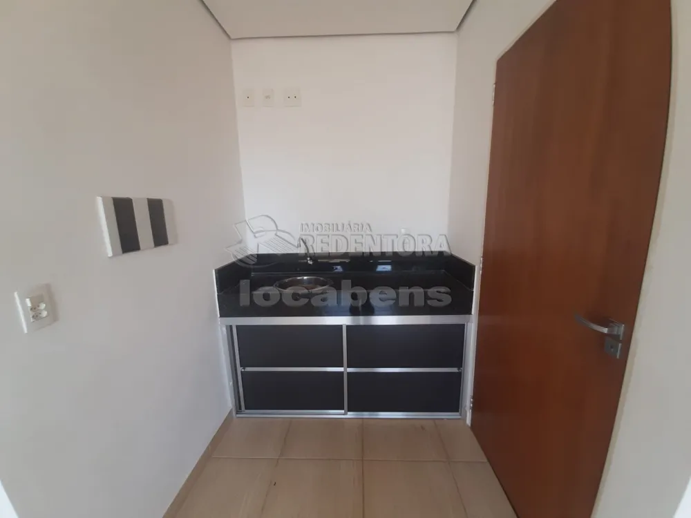 Alugar Comercial / Sala em S&atilde;o Jos&eacute; do Rio Preto R$ 1.300,00 - Foto 8