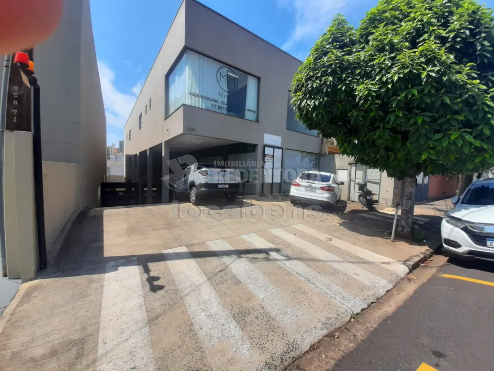 Alugar Comercial / Sala em S&atilde;o Jos&eacute; do Rio Preto R$ 1.300,00 - Foto 1