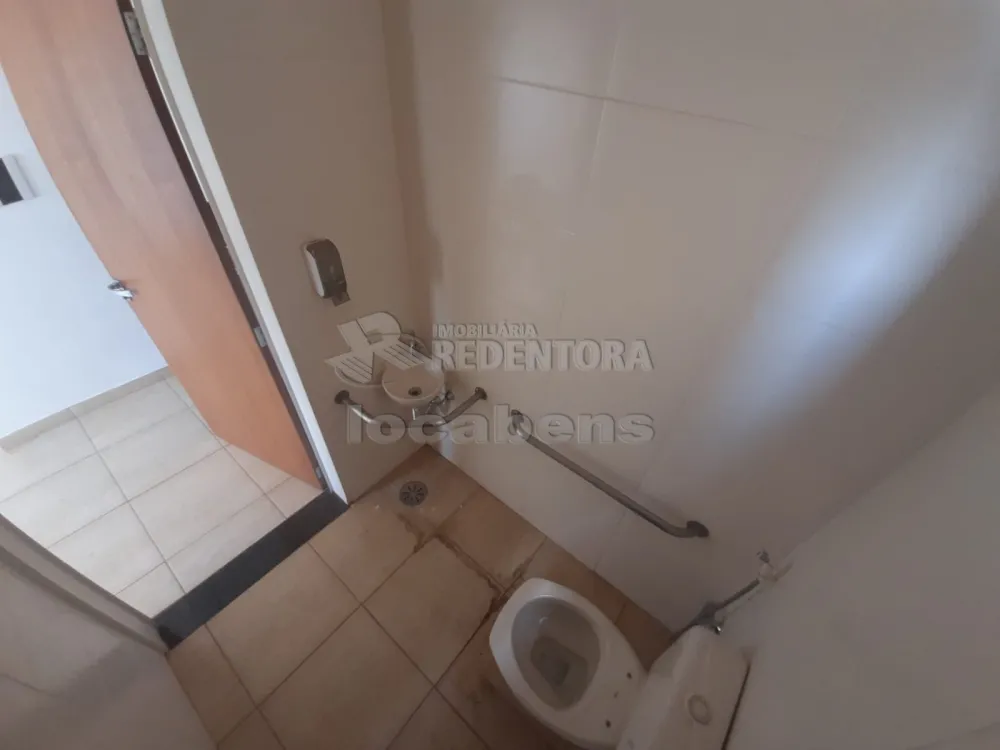 Alugar Comercial / Sala em S&atilde;o Jos&eacute; do Rio Preto R$ 1.300,00 - Foto 10