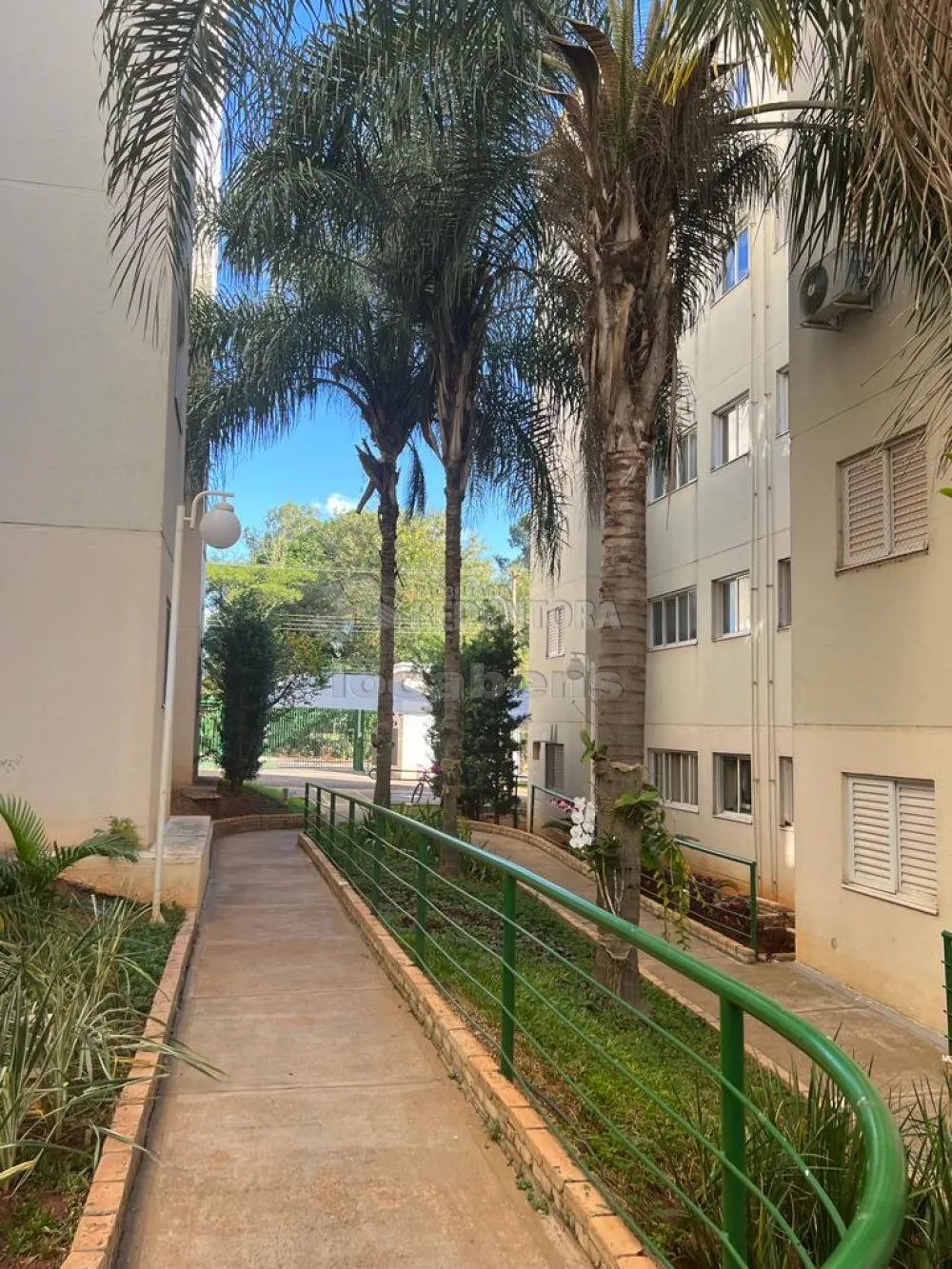 Comprar Apartamento / Padr&atilde;o em S&atilde;o Jos&eacute; do Rio Preto R$ 180.000,00 - Foto 13