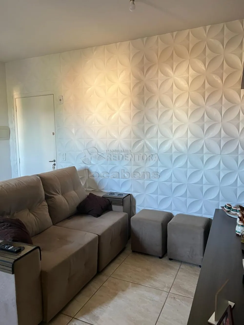 Comprar Apartamento / Padr&atilde;o em S&atilde;o Jos&eacute; do Rio Preto R$ 180.000,00 - Foto 1