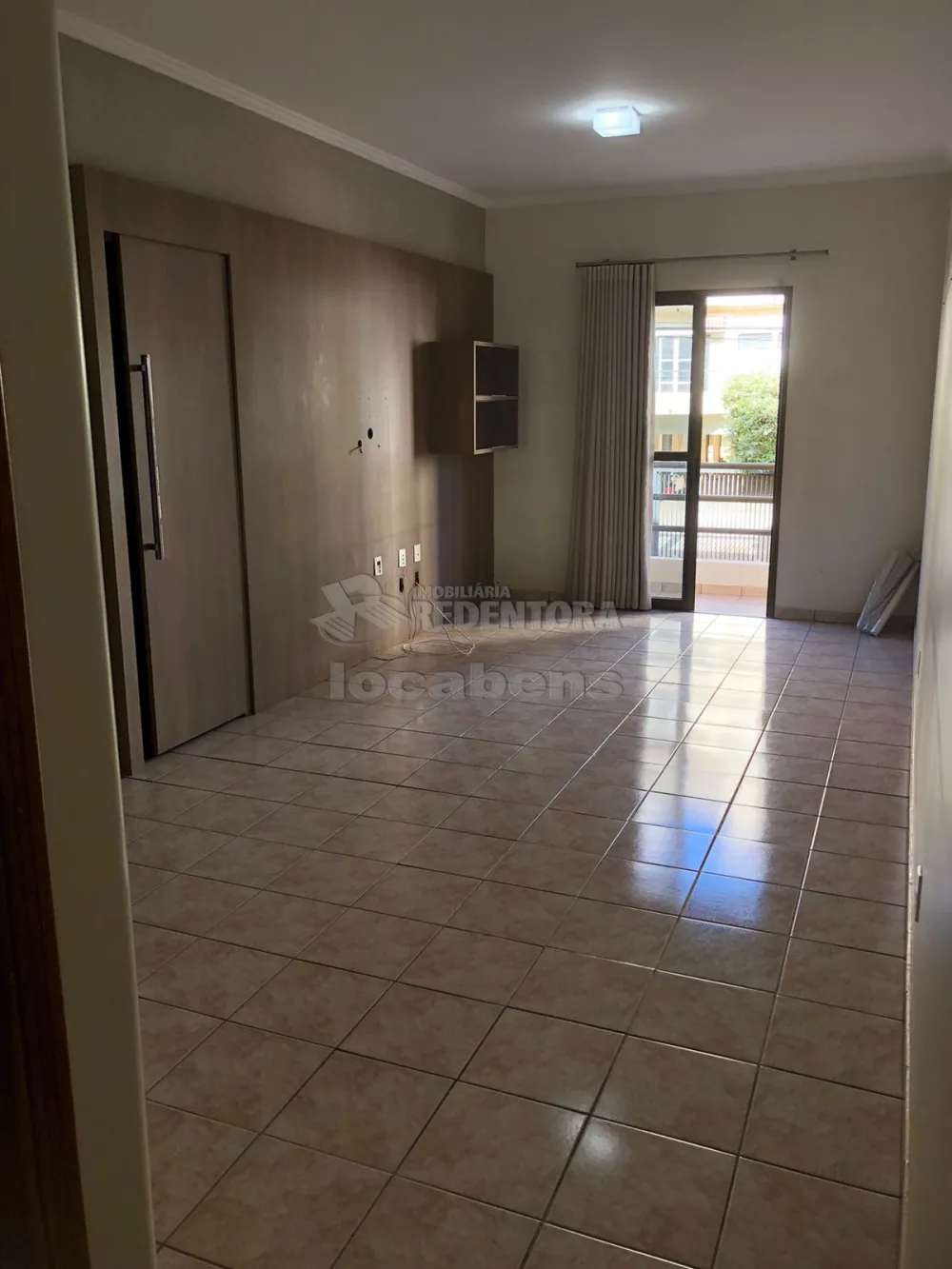 Alugar Apartamento / Padr&atilde;o em S&atilde;o Jos&eacute; do Rio Preto R$ 1.400,00 - Foto 6