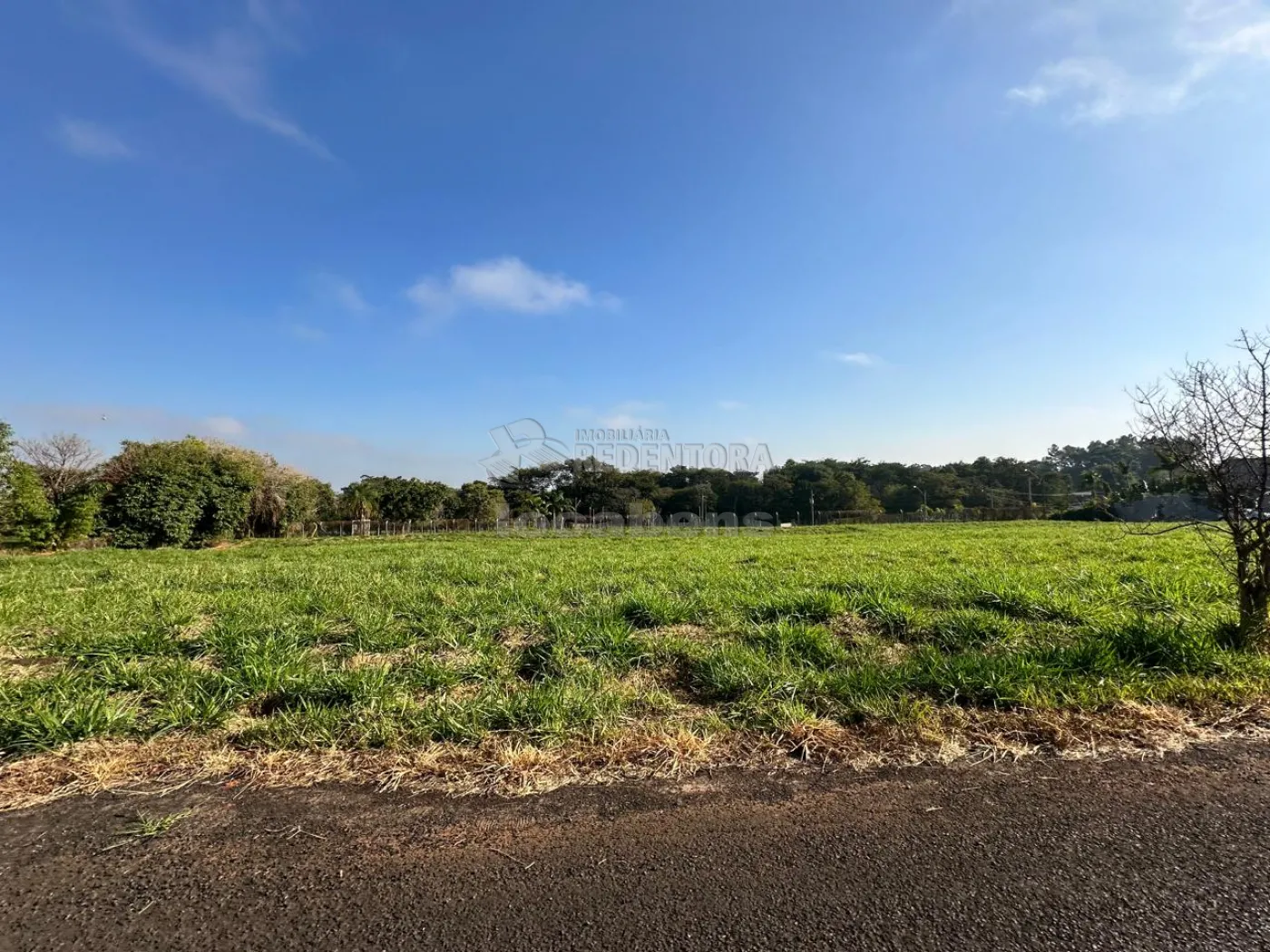 Comprar Terreno / Condom&iacute;nio em S&atilde;o Jos&eacute; do Rio Preto R$ 800.000,00 - Foto 2