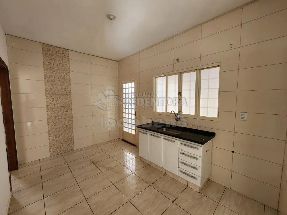 Alugar Casa / Padr&atilde;o em S&atilde;o Jos&eacute; do Rio Preto R$ 1.500,00 - Foto 6