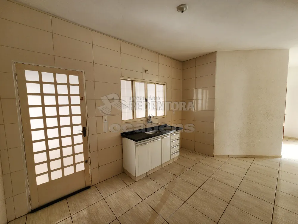 Alugar Casa / Padr&atilde;o em S&atilde;o Jos&eacute; do Rio Preto R$ 1.500,00 - Foto 7