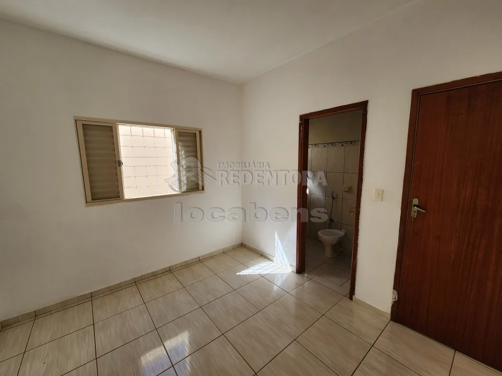 Alugar Casa / Padr&atilde;o em S&atilde;o Jos&eacute; do Rio Preto R$ 1.500,00 - Foto 14