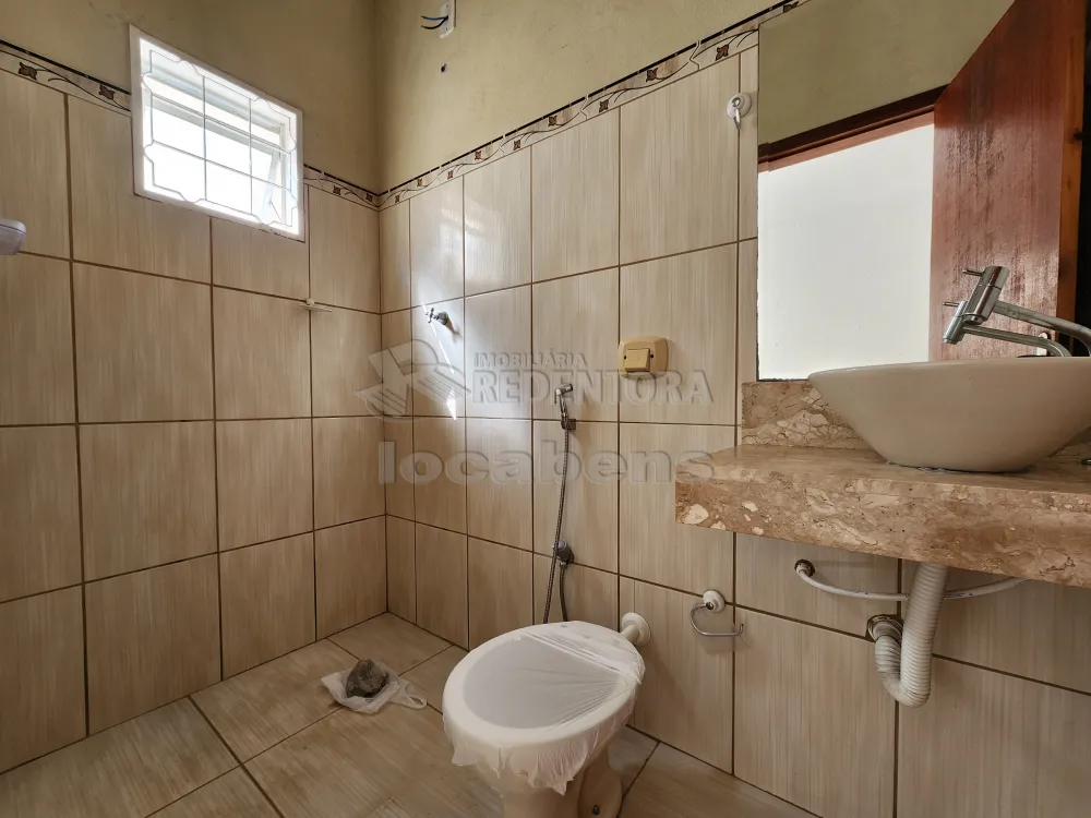 Alugar Casa / Padr&atilde;o em S&atilde;o Jos&eacute; do Rio Preto R$ 1.500,00 - Foto 15