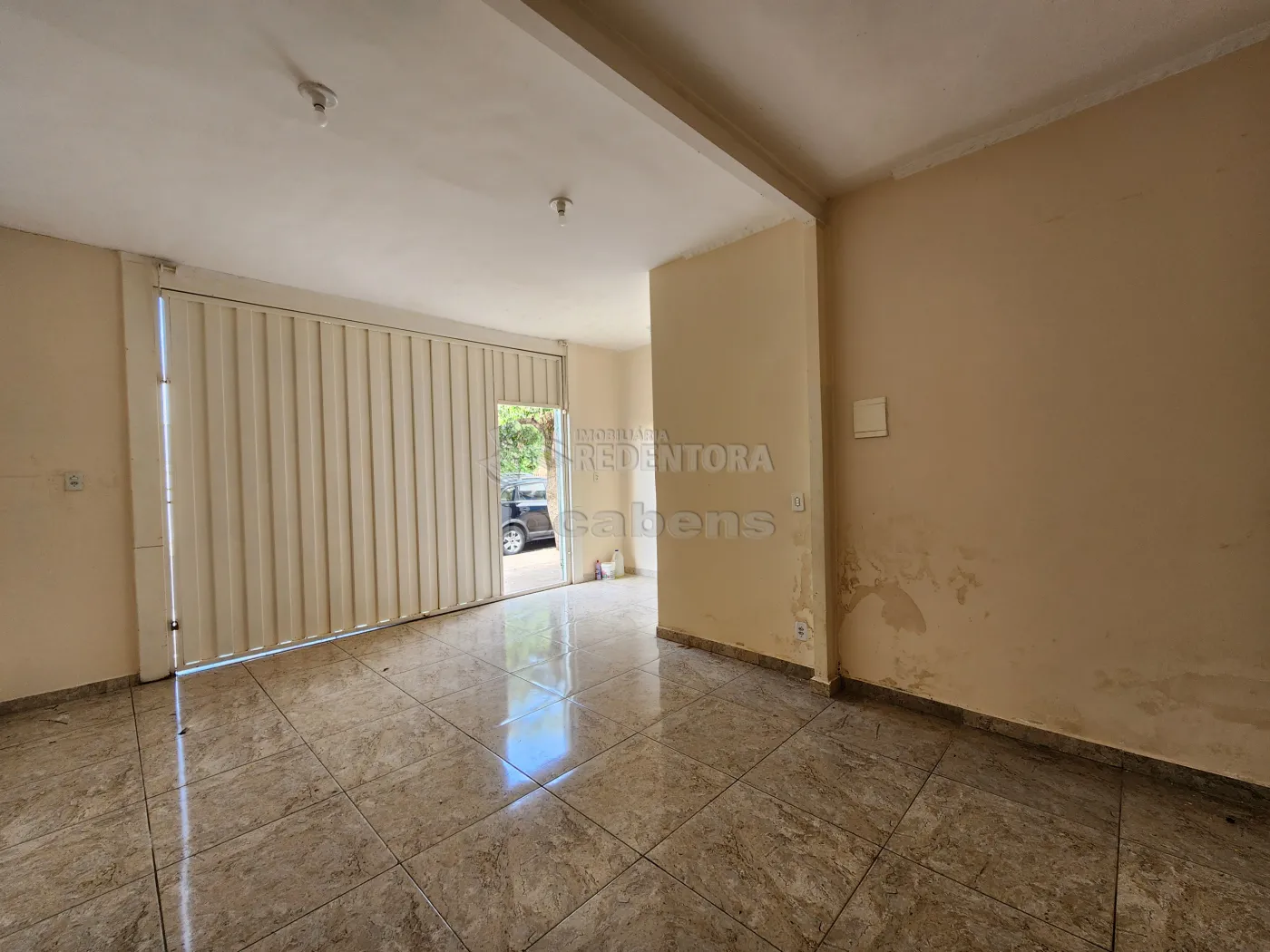 Alugar Comercial / Sal&atilde;o em S&atilde;o Jos&eacute; do Rio Preto R$ 1.000,00 - Foto 2