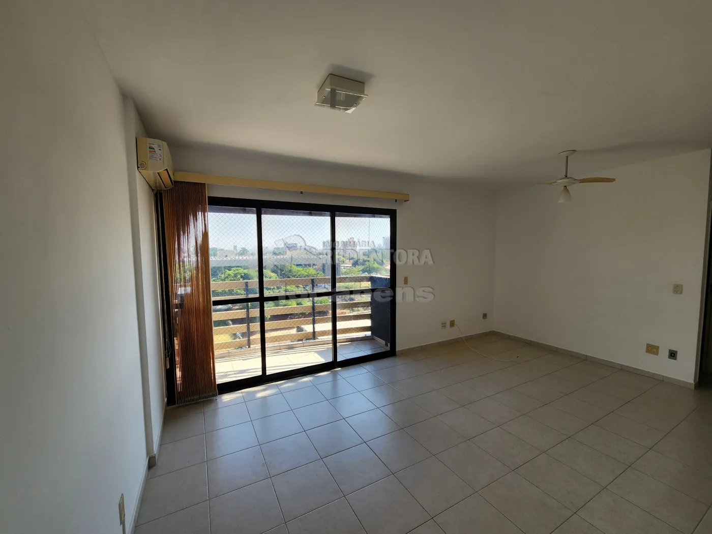 Alugar Apartamento / Padr&atilde;o em S&atilde;o Jos&eacute; do Rio Preto R$ 1.800,00 - Foto 1