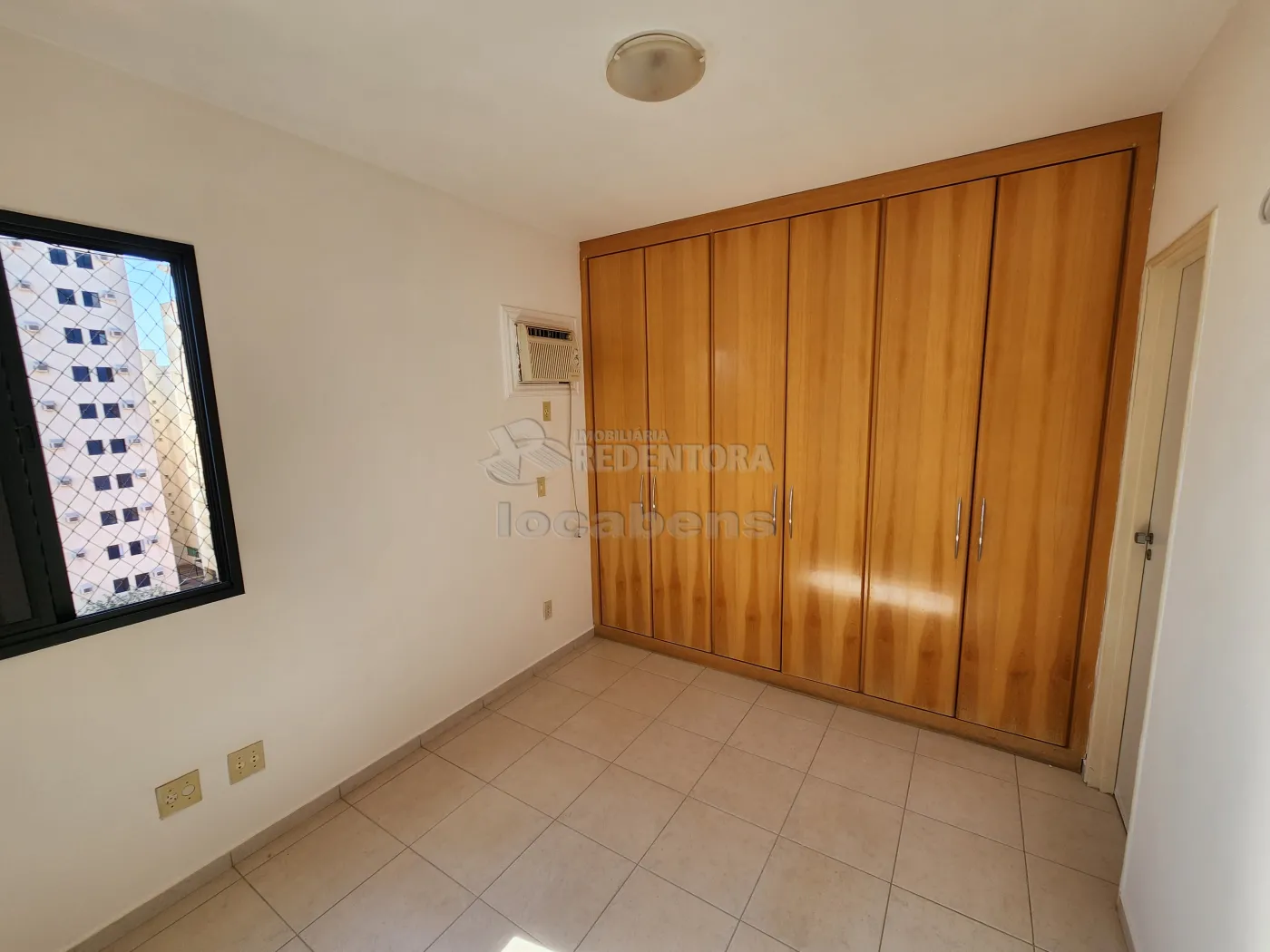 Alugar Apartamento / Padr&atilde;o em S&atilde;o Jos&eacute; do Rio Preto R$ 1.800,00 - Foto 10