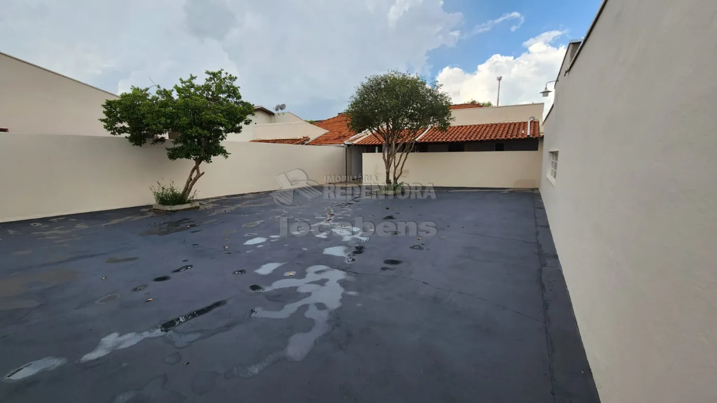Alugar Casa / Padr&atilde;o em S&atilde;o Jos&eacute; do Rio Preto R$ 2.500,00 - Foto 29