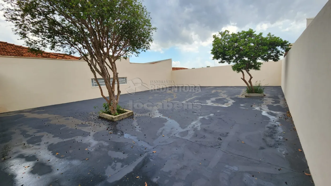 Alugar Casa / Padr&atilde;o em S&atilde;o Jos&eacute; do Rio Preto R$ 2.500,00 - Foto 31