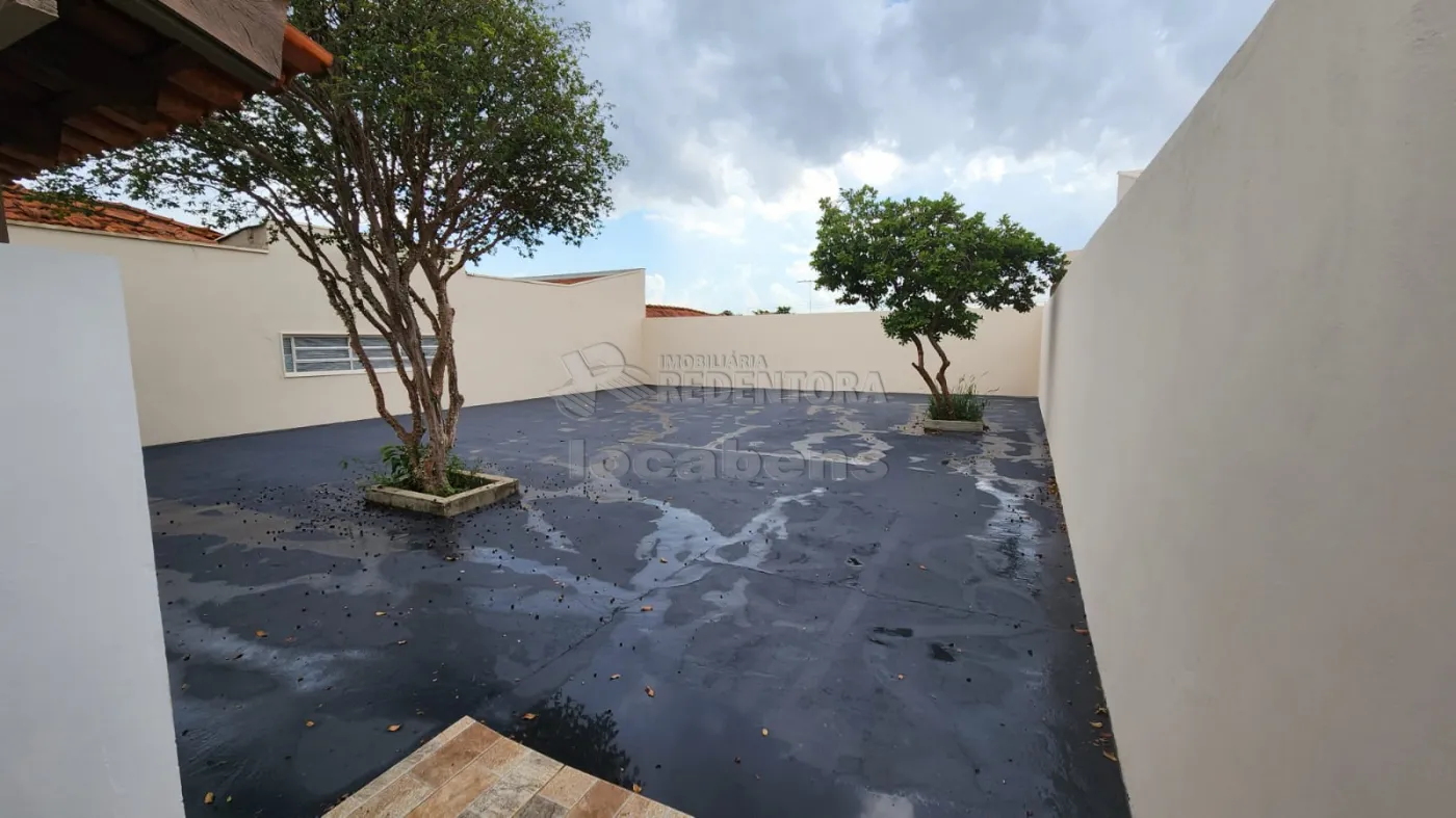 Alugar Casa / Padr&atilde;o em S&atilde;o Jos&eacute; do Rio Preto R$ 2.500,00 - Foto 33