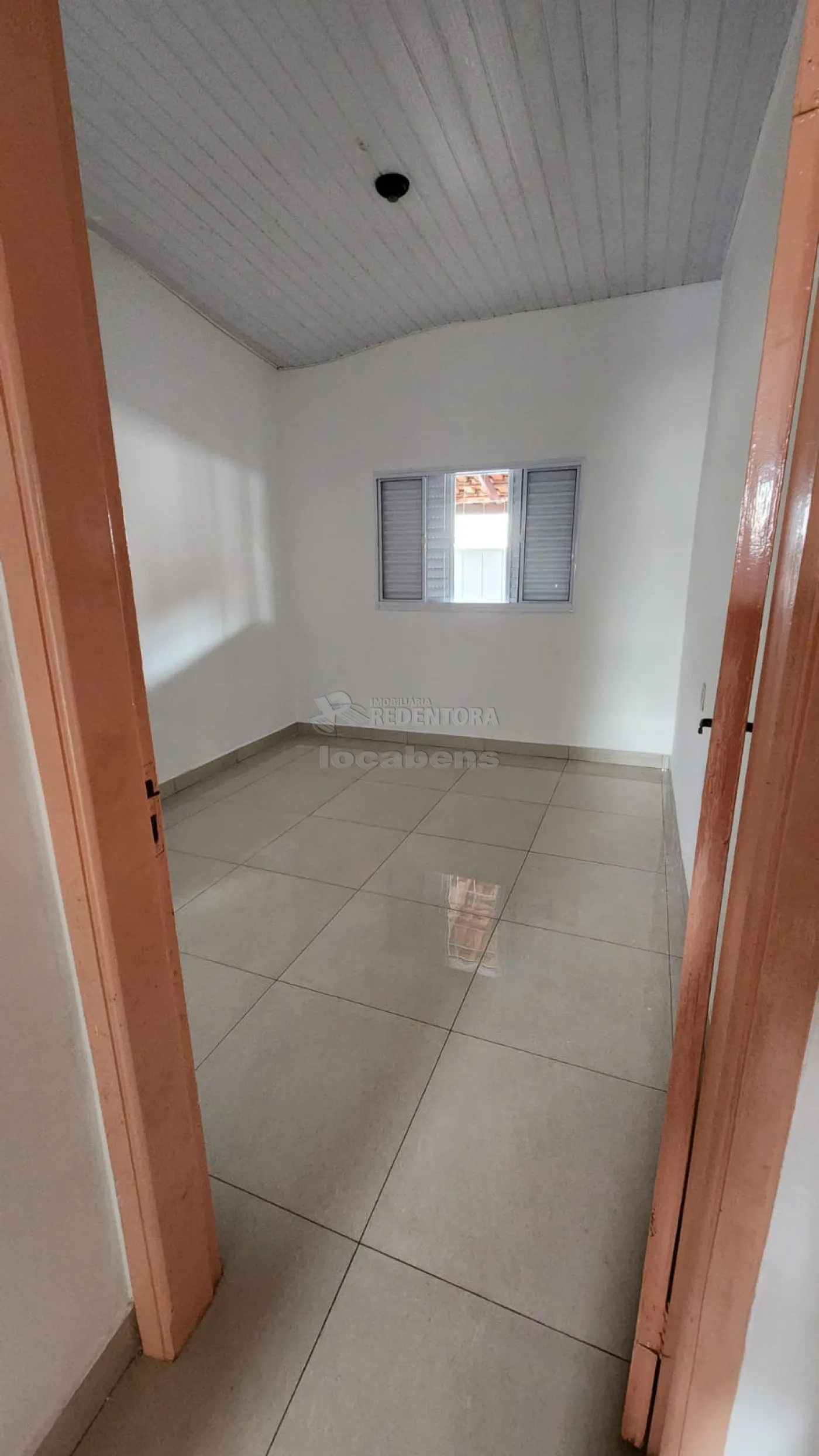 Alugar Casa / Padr&atilde;o em S&atilde;o Jos&eacute; do Rio Preto R$ 2.500,00 - Foto 10