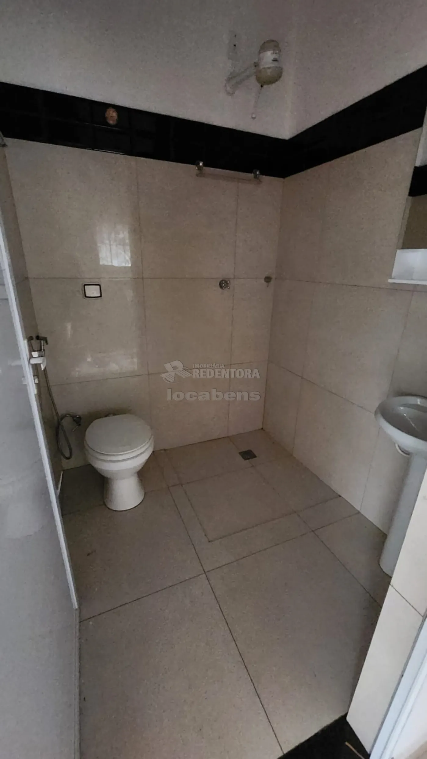 Alugar Casa / Padr&atilde;o em S&atilde;o Jos&eacute; do Rio Preto R$ 2.500,00 - Foto 12
