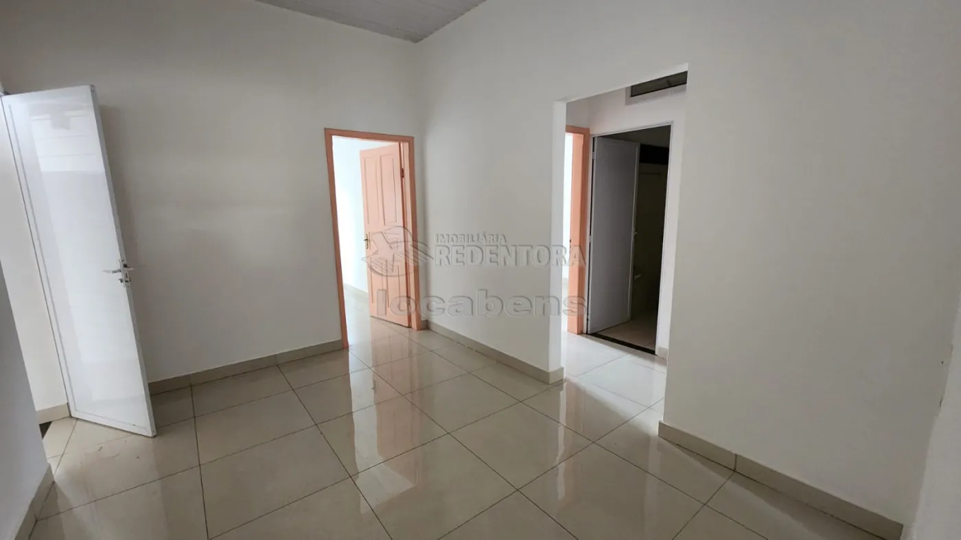 Alugar Casa / Padr&atilde;o em S&atilde;o Jos&eacute; do Rio Preto R$ 2.500,00 - Foto 15