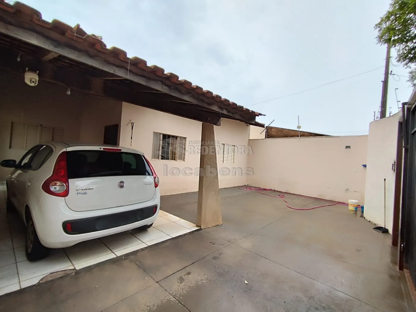 Comprar Casa / Padr&atilde;o em S&atilde;o Jos&eacute; do Rio Preto R$ 400.000,00 - Foto 1