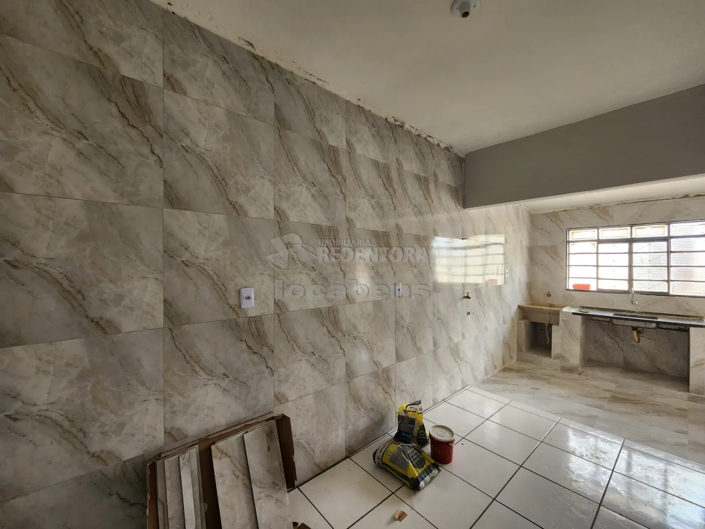 Alugar Casa / Padr&atilde;o em S&atilde;o Jos&eacute; do Rio Preto R$ 950,00 - Foto 4