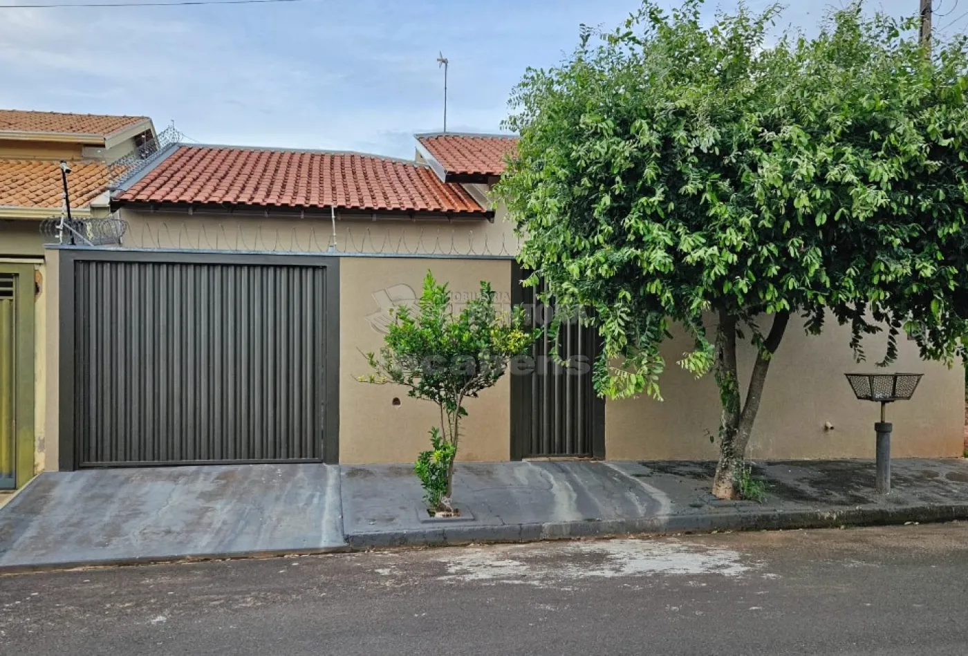 Comprar Casa / Padr&atilde;o em Bady Bassitt R$ 380.000,00 - Foto 1