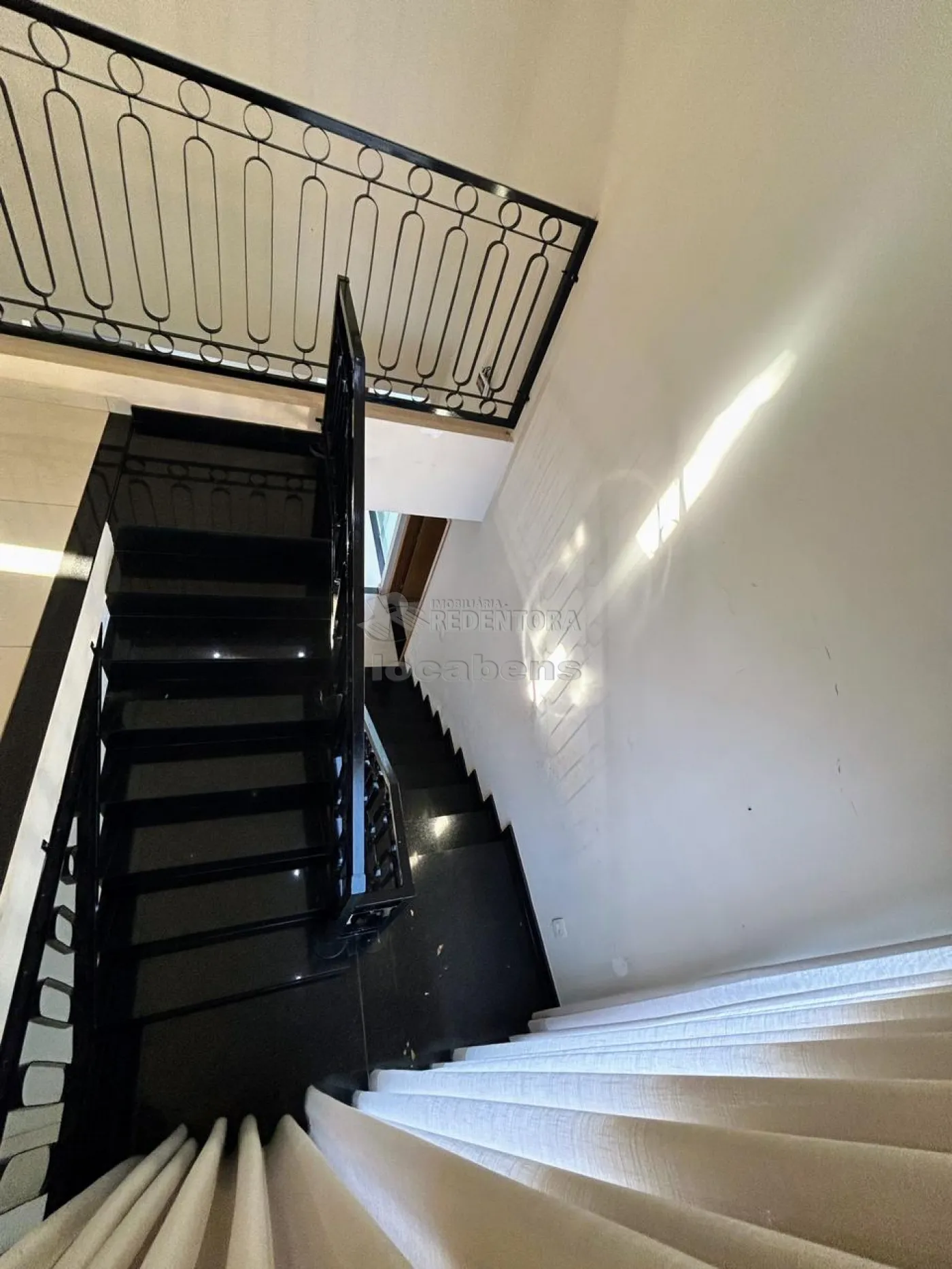 Casa, 3 quartos, 217 m² - Foto 3