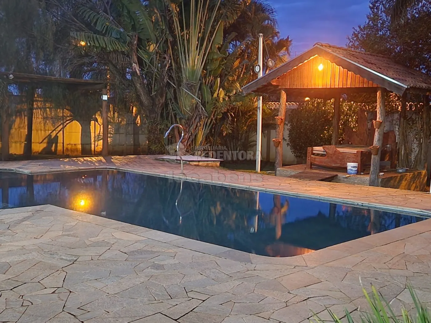 Chácara, 4 quartos, 2000 m² - Foto 4