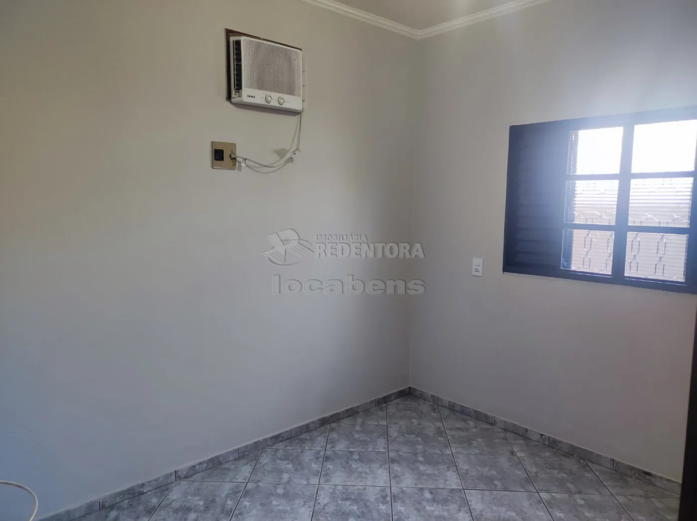 Alugar Casa / Padr&atilde;o em S&atilde;o Jos&eacute; do Rio Preto R$ 2.000,00 - Foto 8
