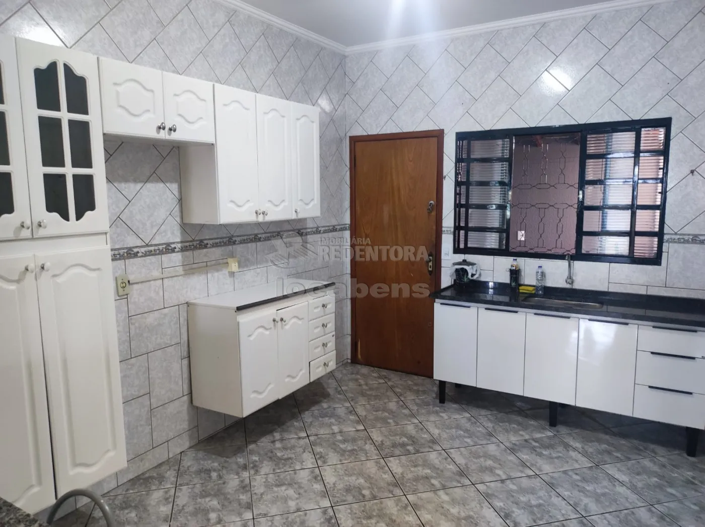 Alugar Casa / Padr&atilde;o em S&atilde;o Jos&eacute; do Rio Preto R$ 2.000,00 - Foto 5