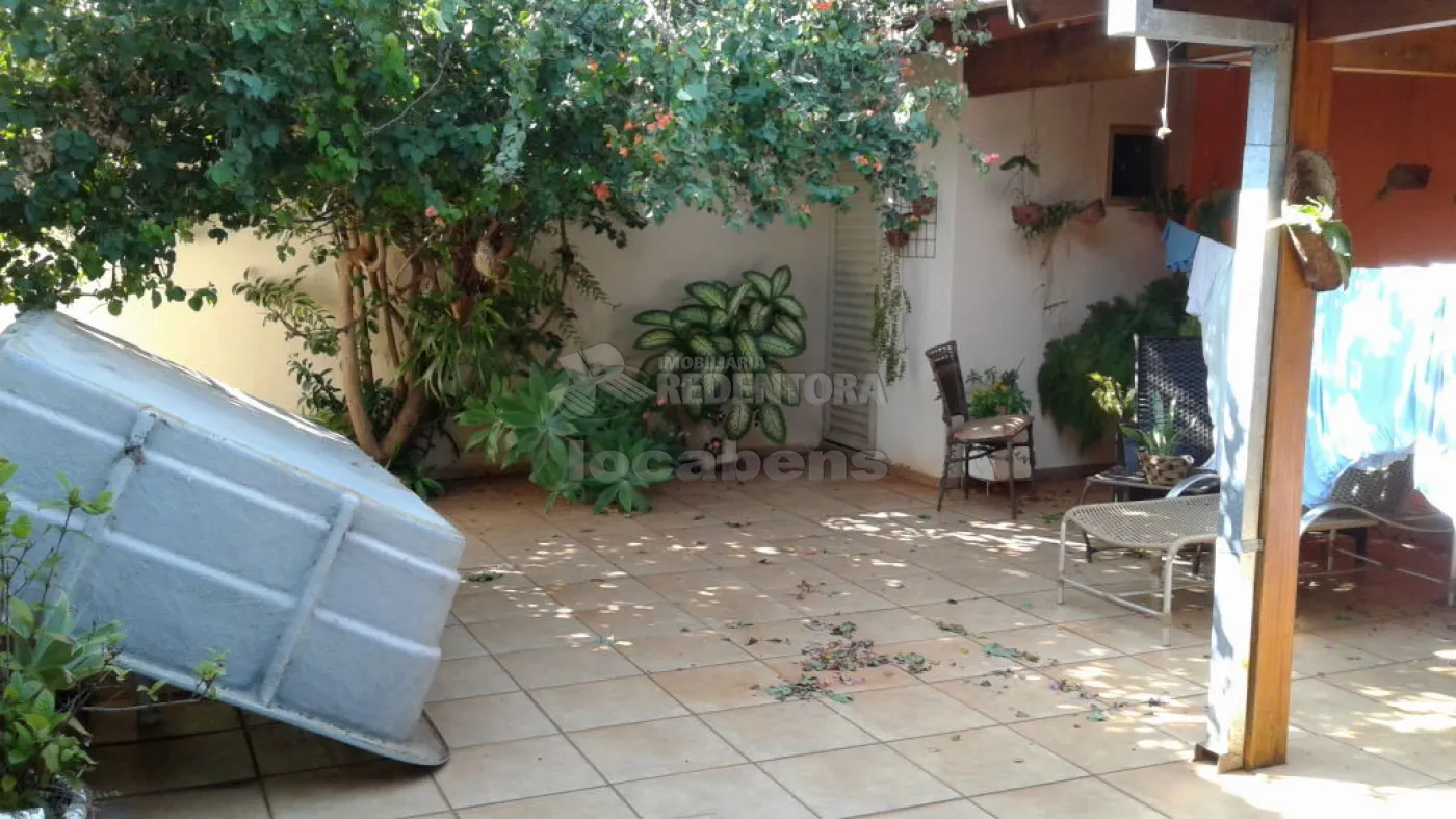 Casa, 3 quartos, 196 m² - Foto 1