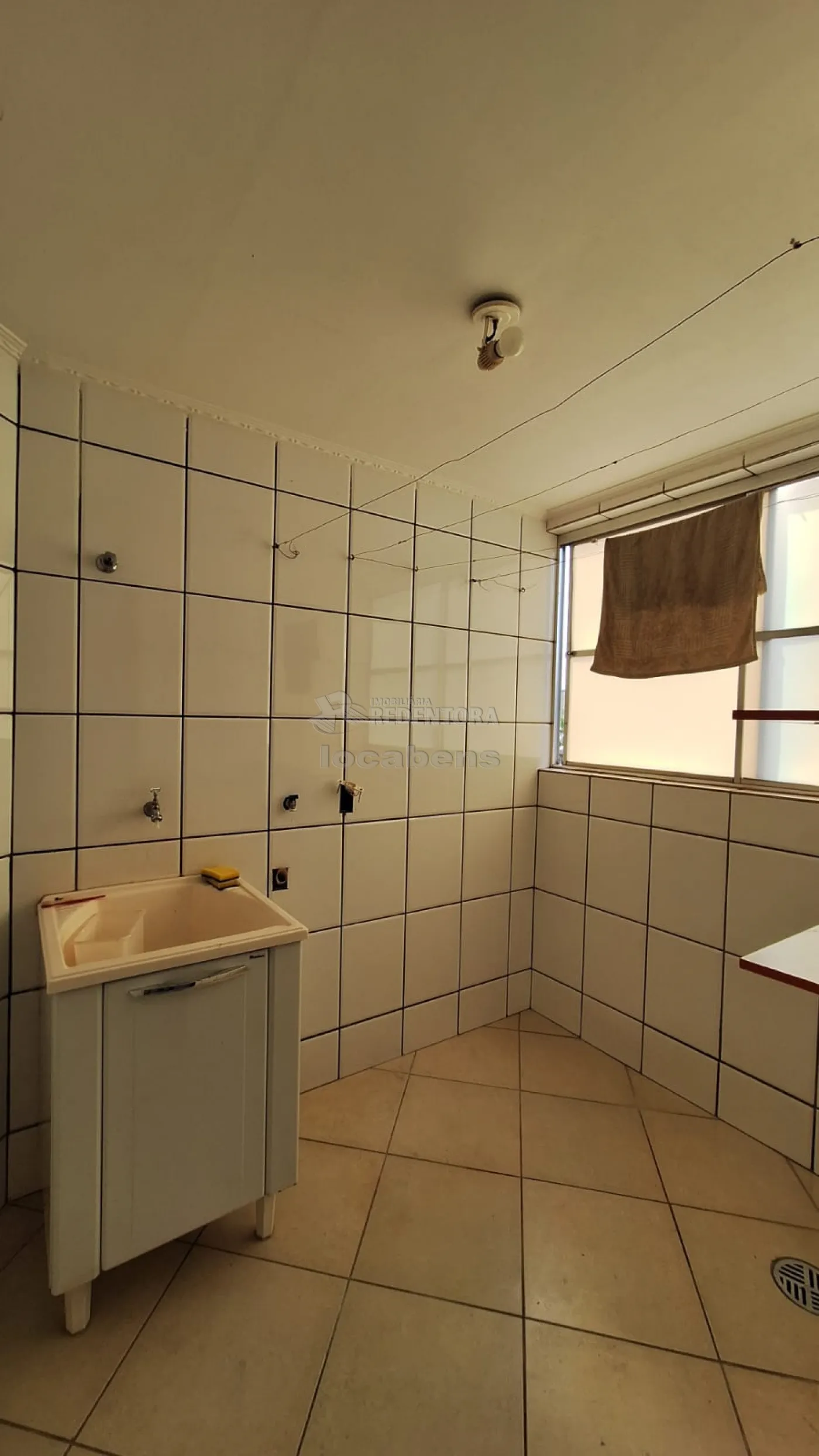 Alugar Apartamento / Padr&atilde;o em S&atilde;o Jos&eacute; do Rio Preto R$ 1.600,00 - Foto 20