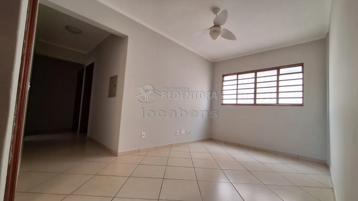Alugar Apartamento / Padr&atilde;o em S&atilde;o Jos&eacute; do Rio Preto R$ 1.600,00 - Foto 1