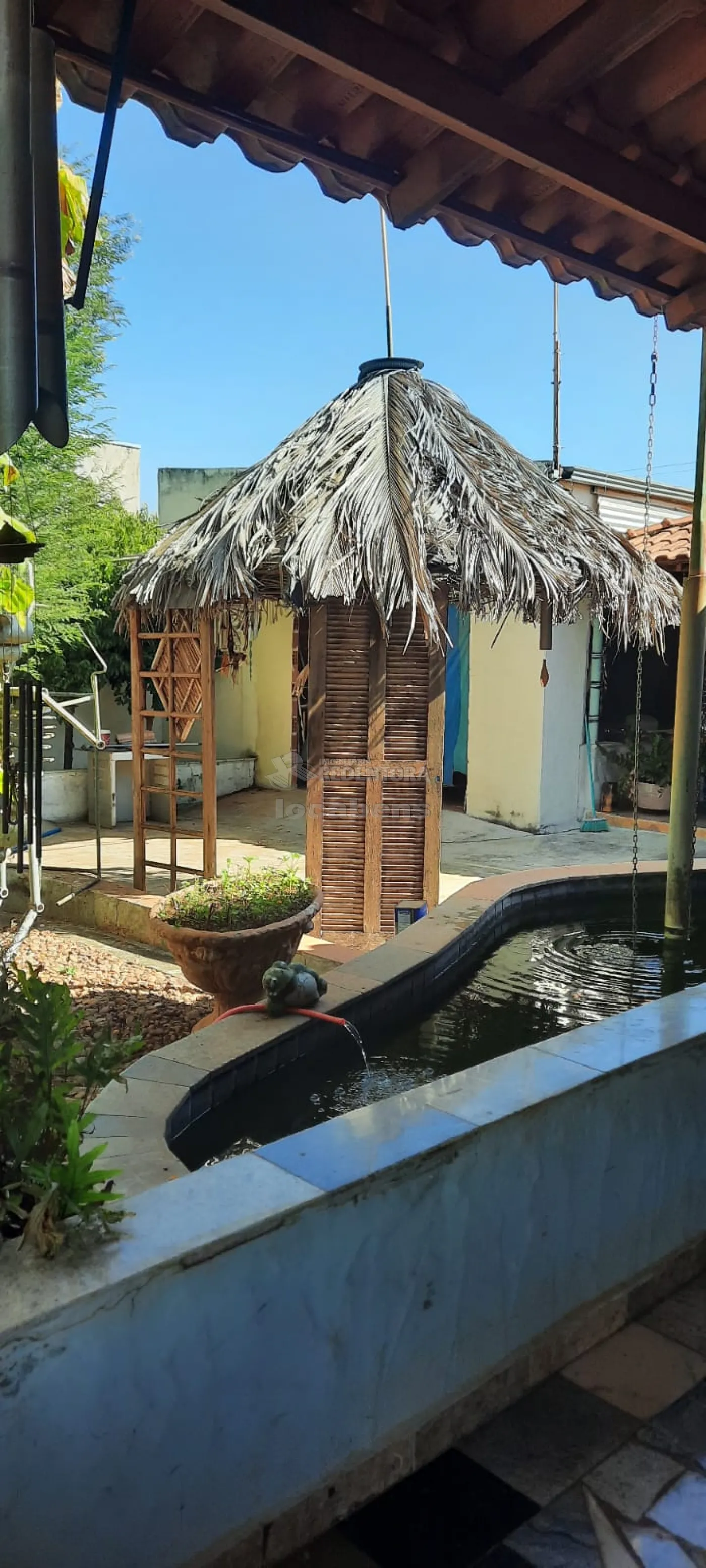 Chácara, 3 quartos, 1080 m² - Foto 2