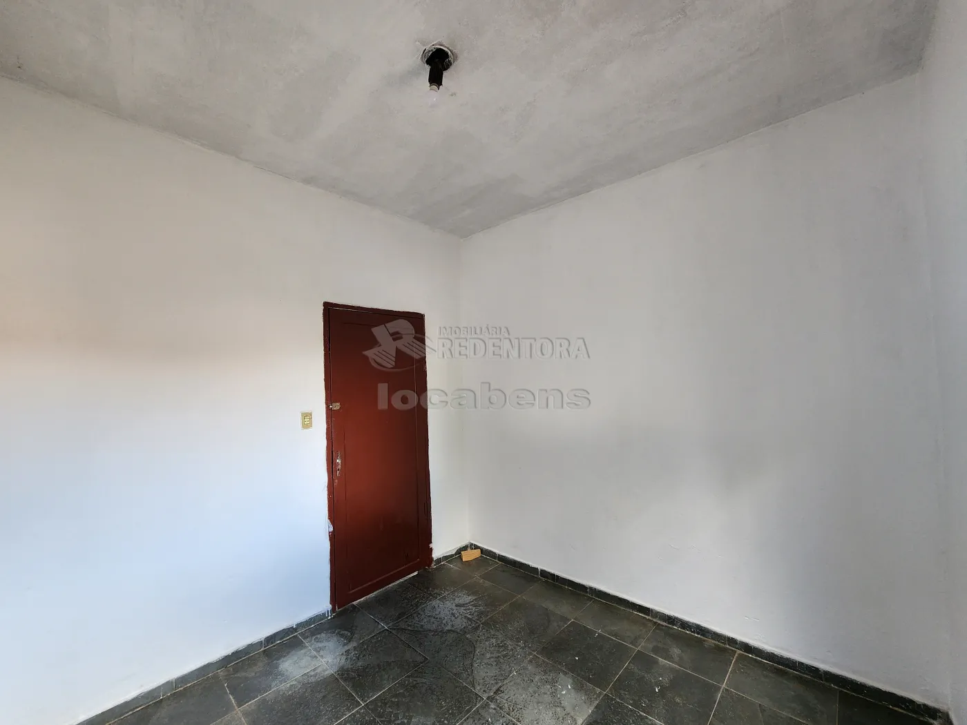 Alugar Casa / Padr&atilde;o em S&atilde;o Jos&eacute; do Rio Preto R$ 850,00 - Foto 11