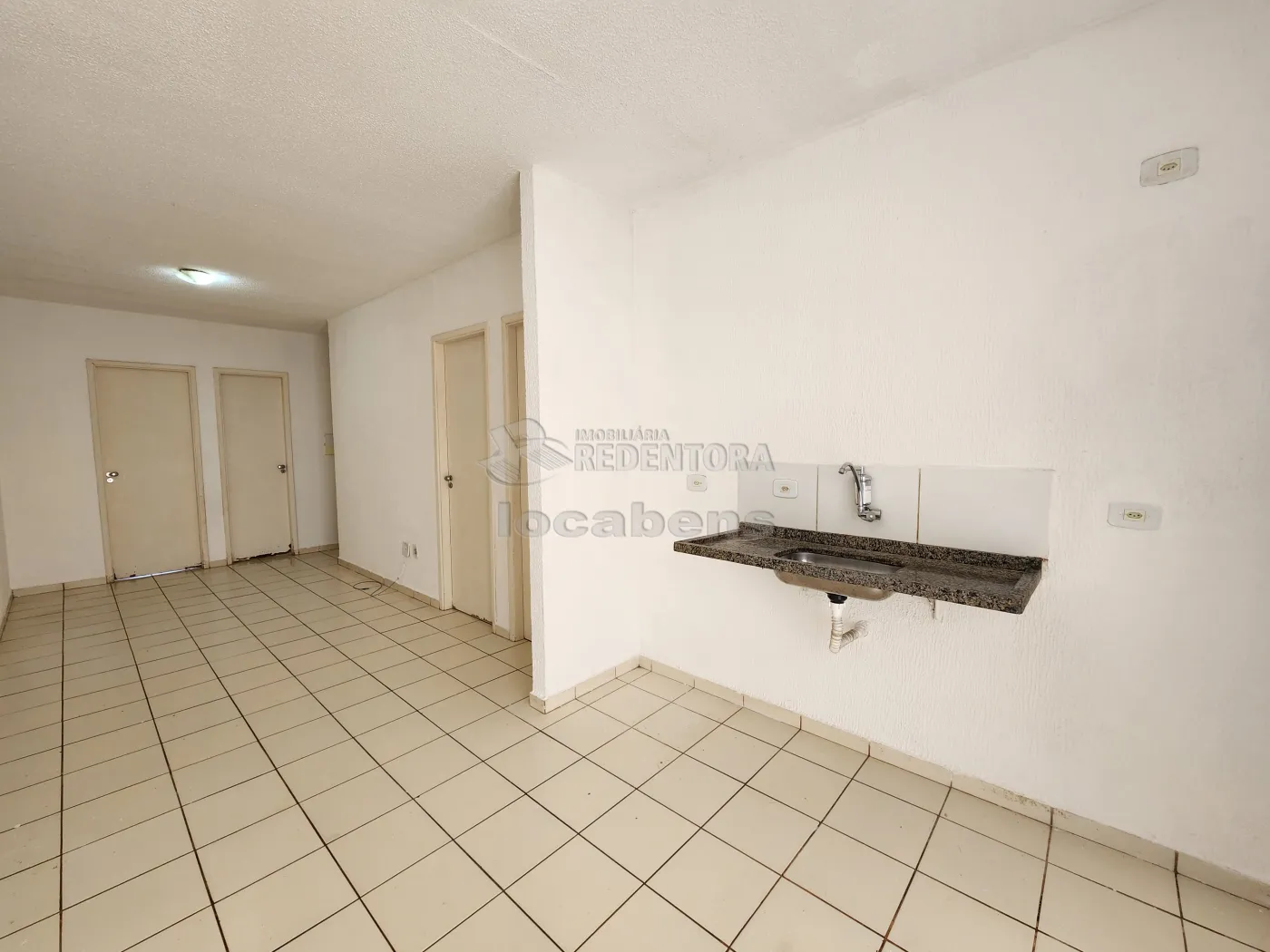 Alugar Casa / Condom&iacute;nio em S&atilde;o Jos&eacute; do Rio Preto R$ 1.100,00 - Foto 3