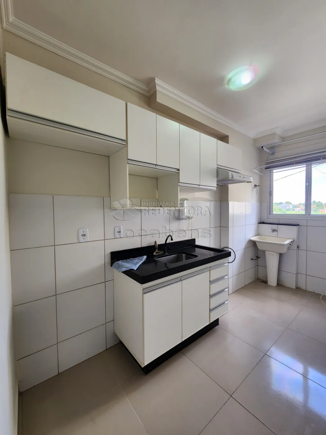 Comprar Apartamento / Padr&atilde;o em S&atilde;o Jos&eacute; do Rio Preto R$ 160.000,00 - Foto 3