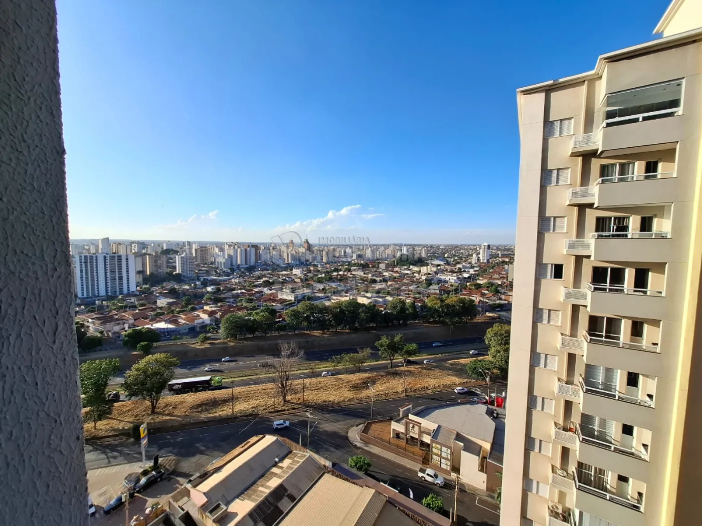 Alugar Apartamento / Padr&atilde;o em S&atilde;o Jos&eacute; do Rio Preto R$ 3.500,00 - Foto 3
