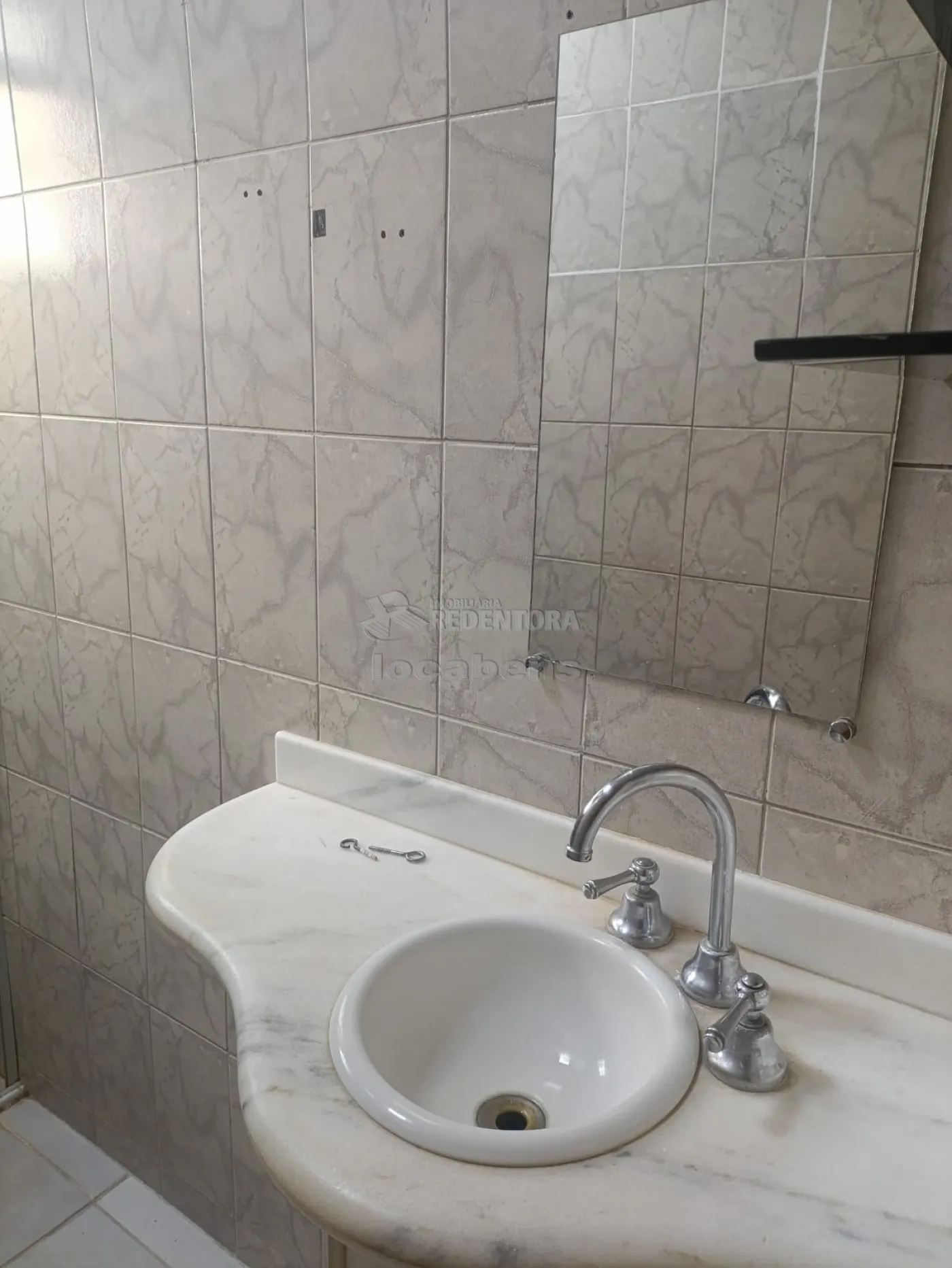 Alugar Apartamento / Padr&atilde;o em S&atilde;o Jos&eacute; do Rio Preto R$ 950,00 - Foto 13