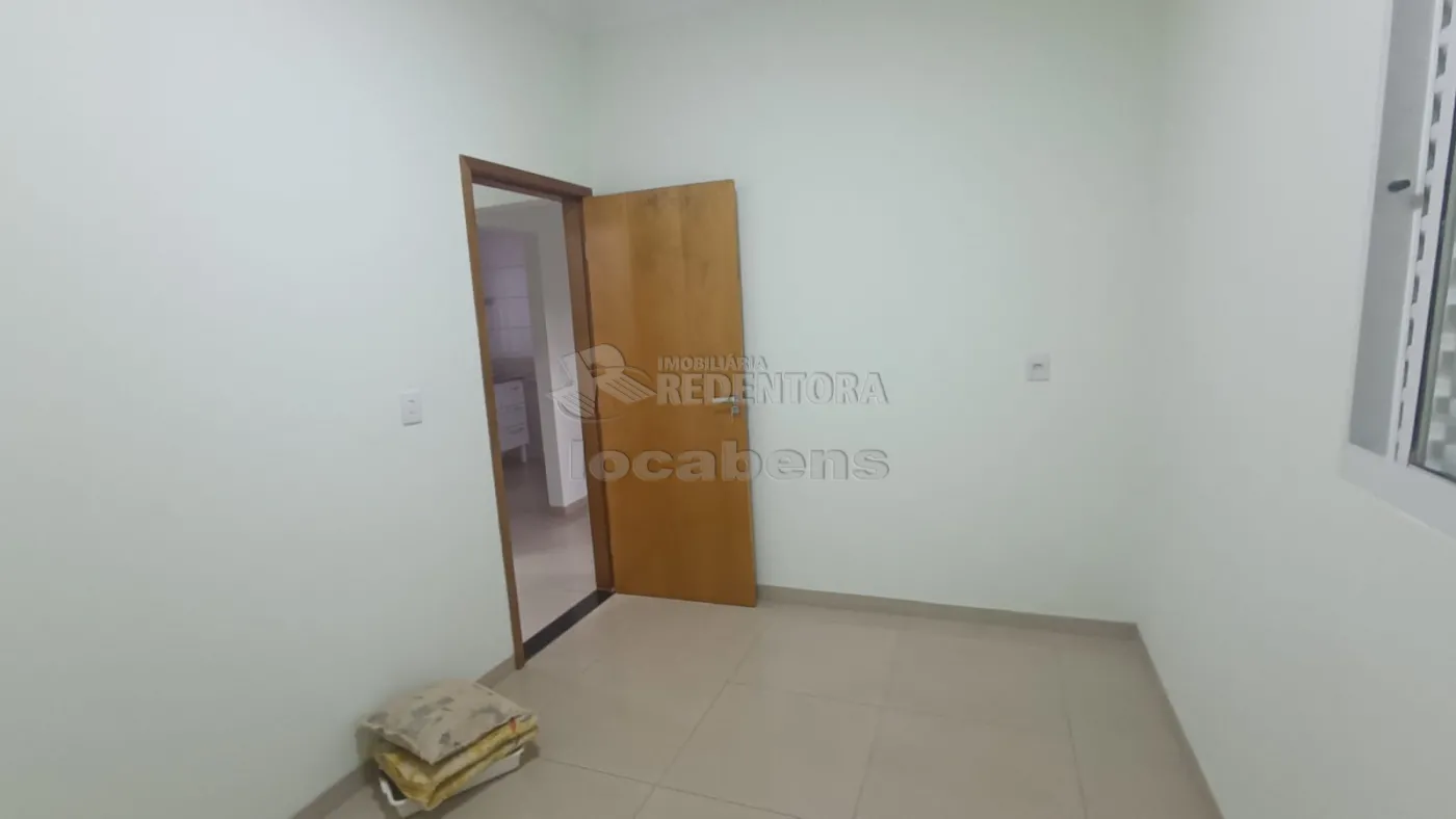 Alugar Casa / Padr&atilde;o em S&atilde;o Jos&eacute; do Rio Preto R$ 2.000,00 - Foto 6