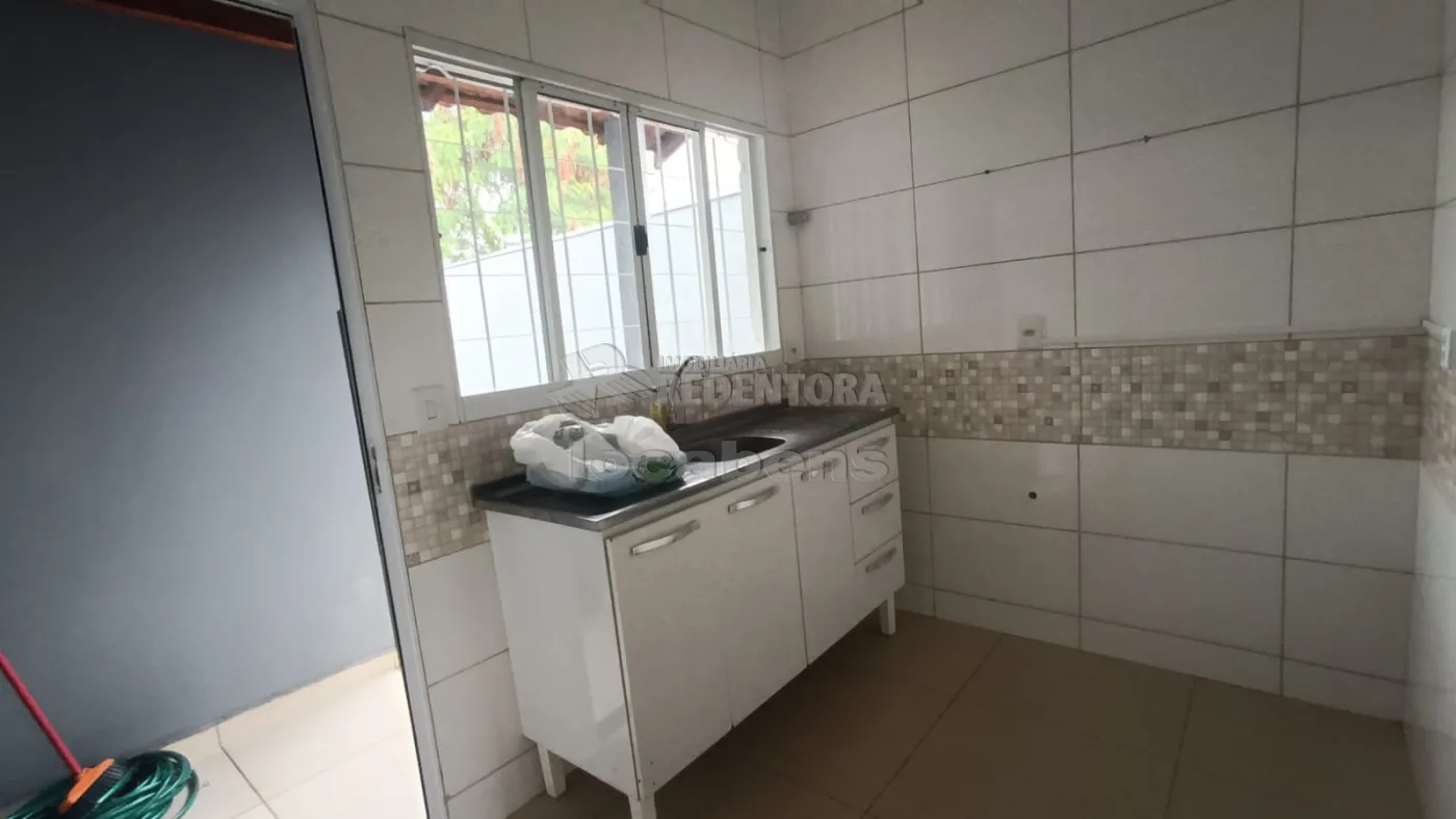 Alugar Casa / Padr&atilde;o em S&atilde;o Jos&eacute; do Rio Preto R$ 2.000,00 - Foto 14