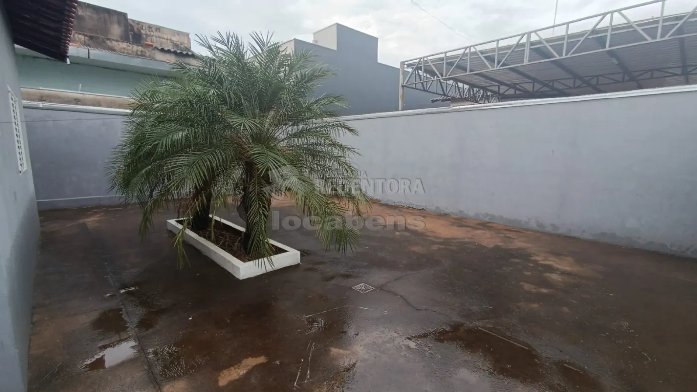 Alugar Casa / Padr&atilde;o em S&atilde;o Jos&eacute; do Rio Preto R$ 2.000,00 - Foto 18