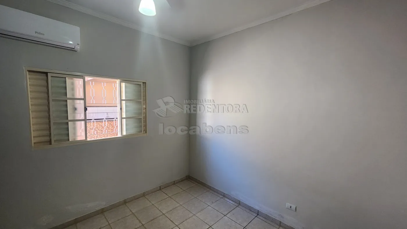 Alugar Casa / Padr&atilde;o em S&atilde;o Jos&eacute; do Rio Preto R$ 1.750,00 - Foto 7