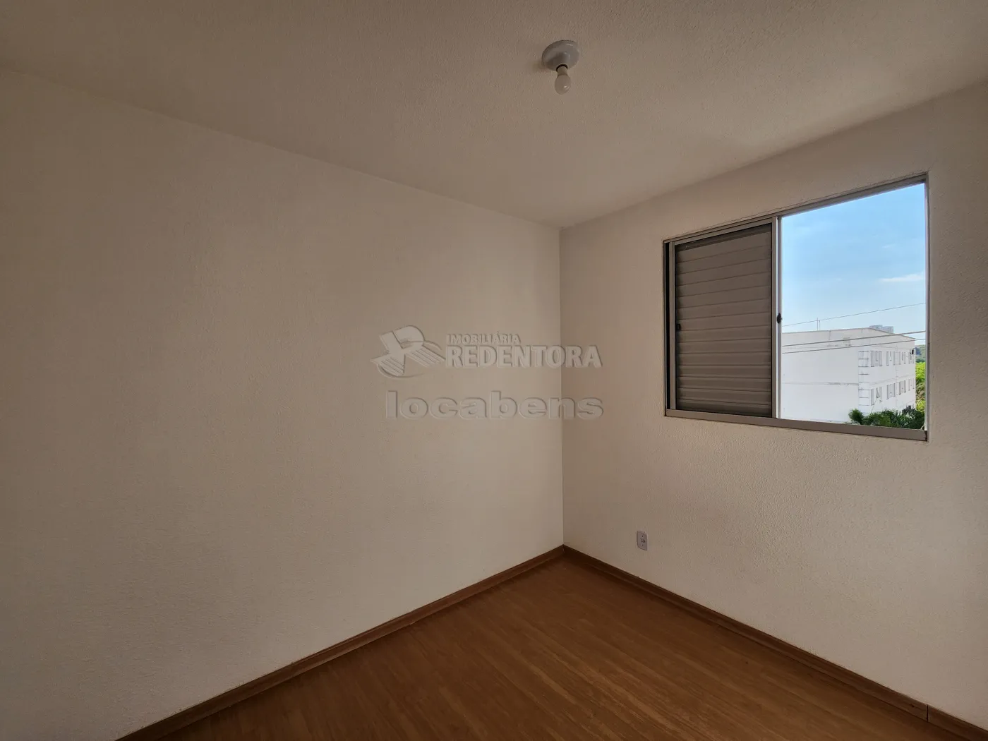 Alugar Apartamento / Padr&atilde;o em S&atilde;o Jos&eacute; do Rio Preto R$ 1.200,00 - Foto 8