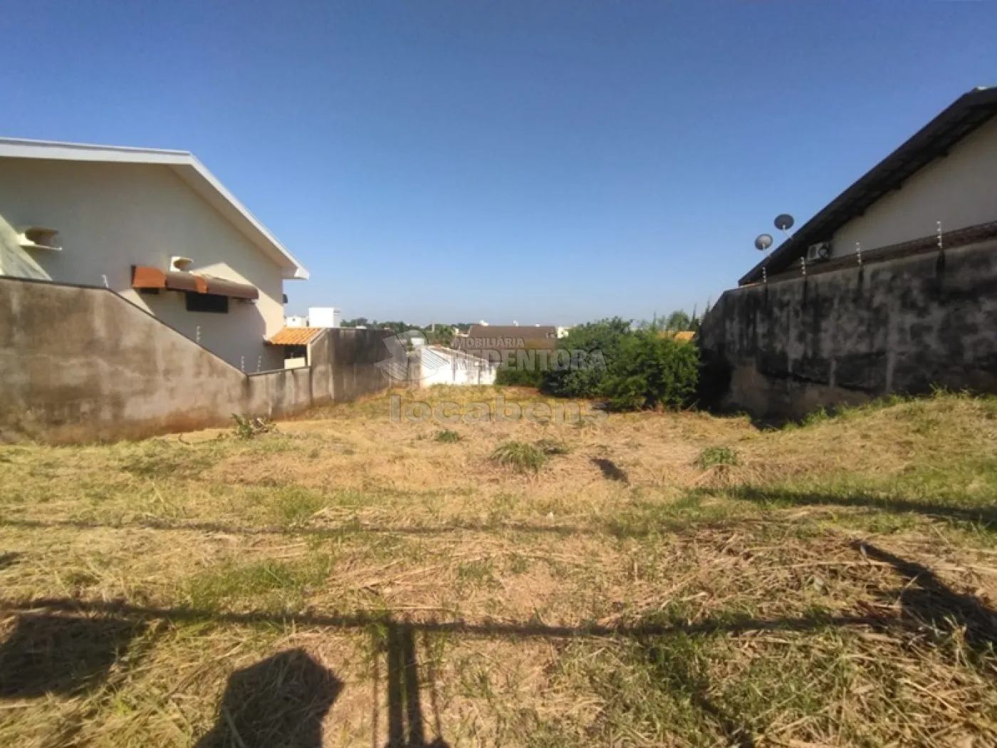 Comprar Terreno / Padr&atilde;o em S&atilde;o Jos&eacute; do Rio Preto R$ 390.000,00 - Foto 2