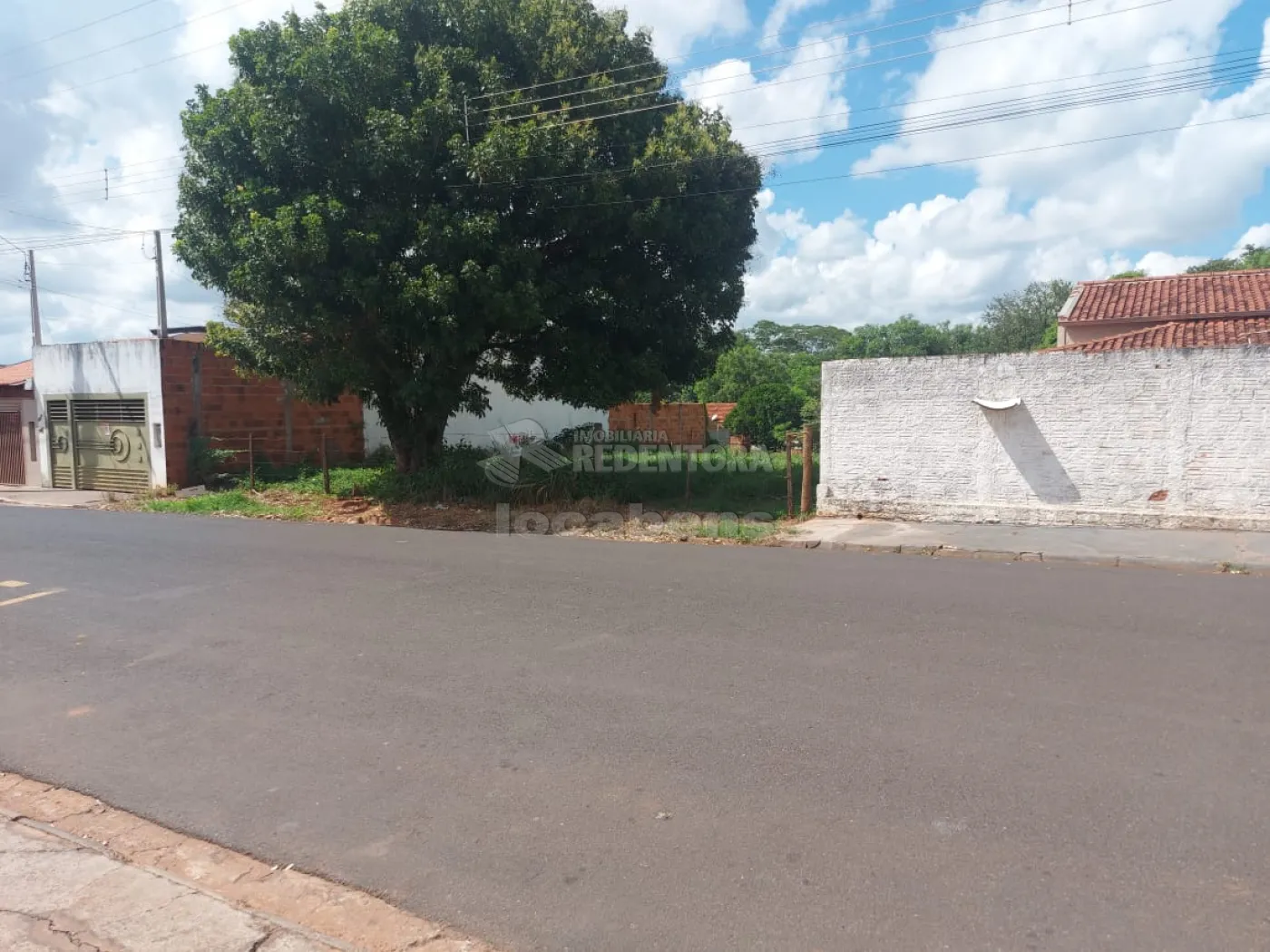 Loteamento e Condomínio, 1505 m² - Foto 1